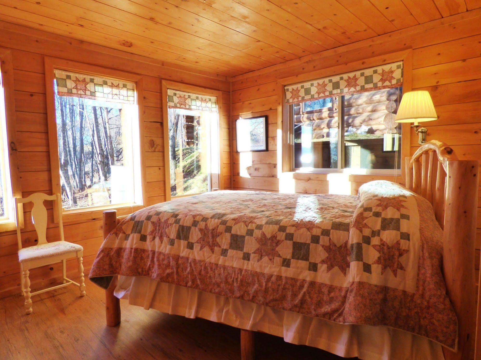 Juneberry Lodge Homer Luaran gambar