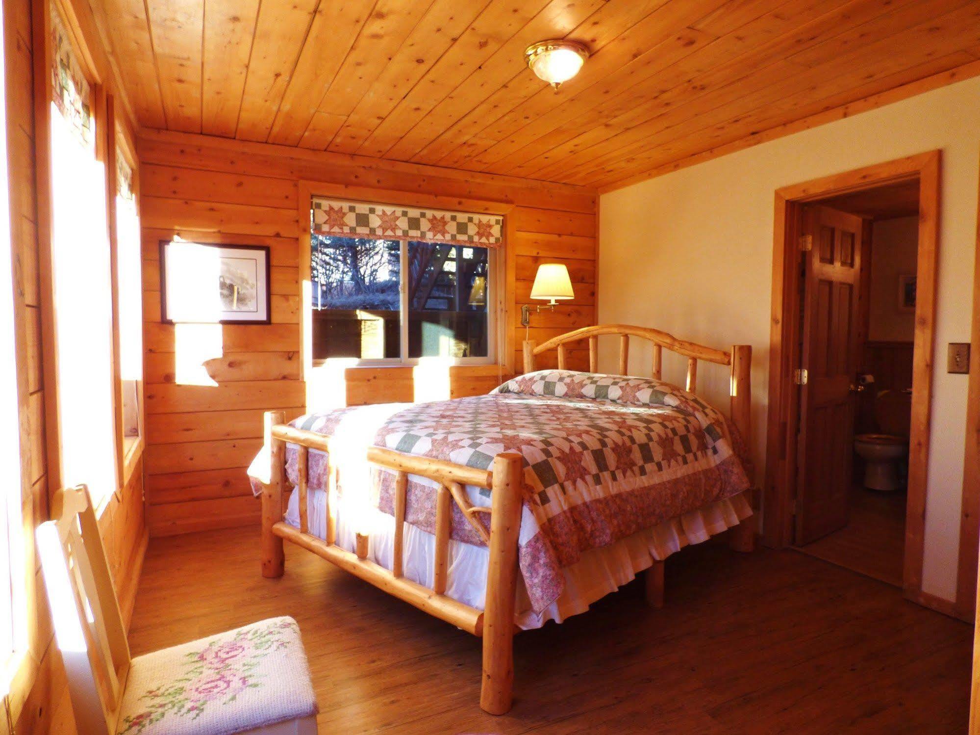 Juneberry Lodge Homer Luaran gambar